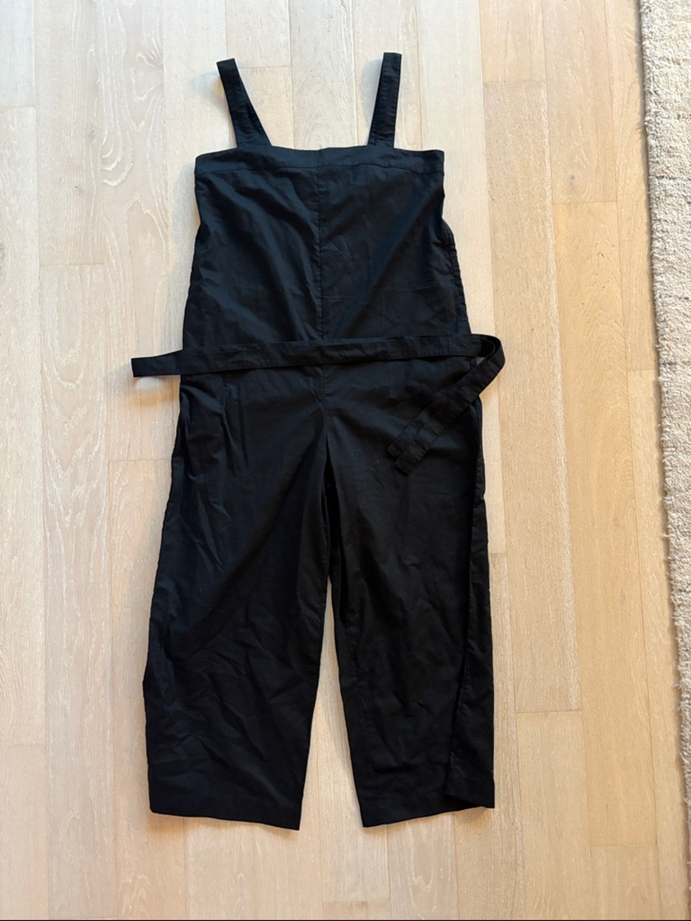 Uniqlo Black Sleeveless Wide-Leg Belted Jumpsuit